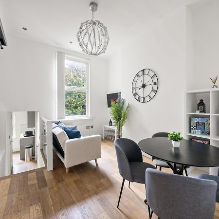 Sg, Cosy Apartment In Paddington Central Лондон Екстериор снимка
