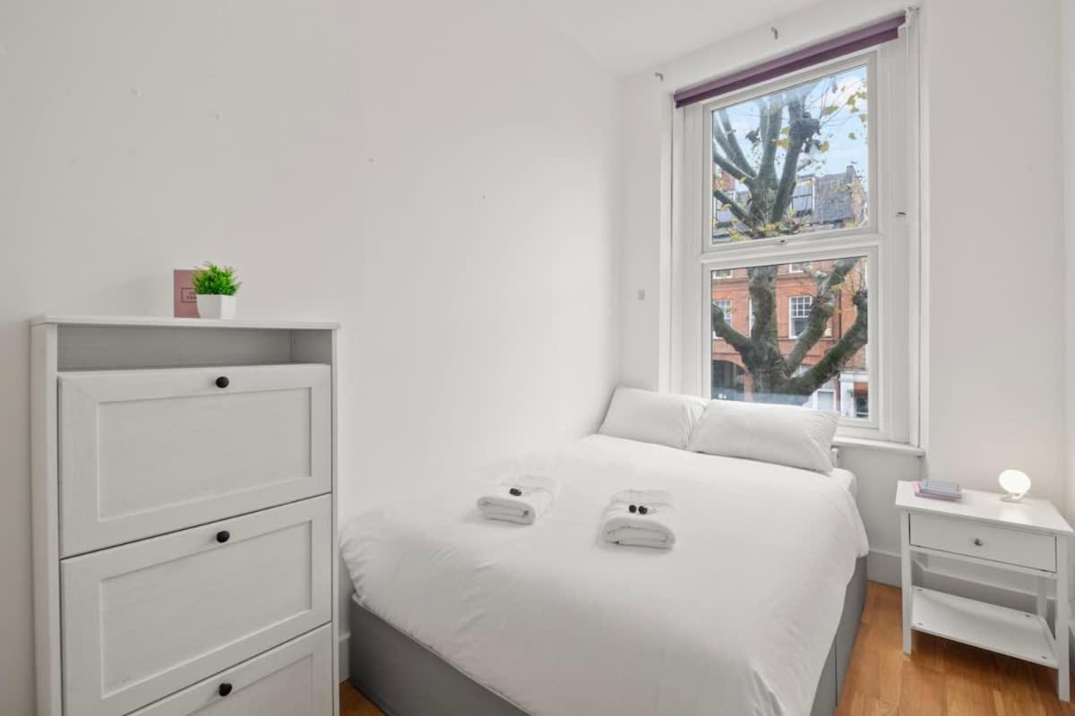 Sg, Cosy Apartment In Paddington Central Лондон Екстериор снимка