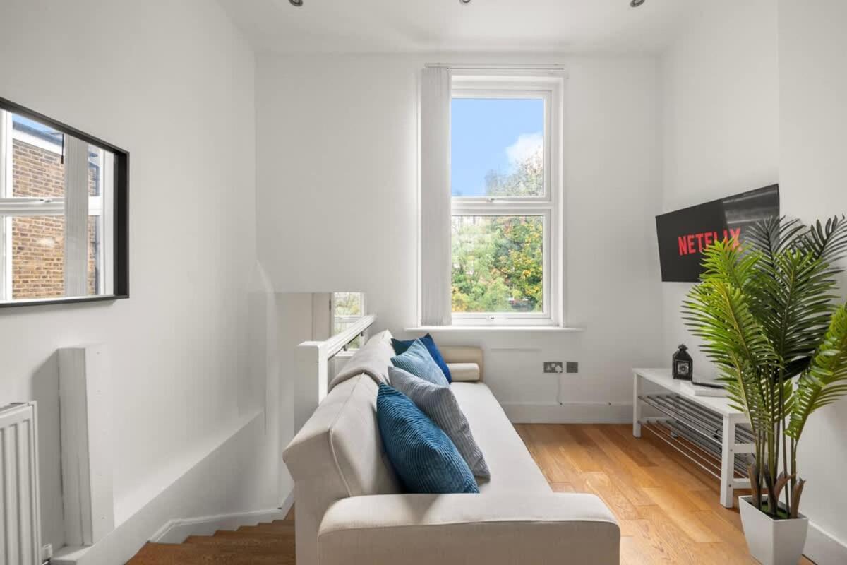 Sg, Cosy Apartment In Paddington Central Лондон Екстериор снимка