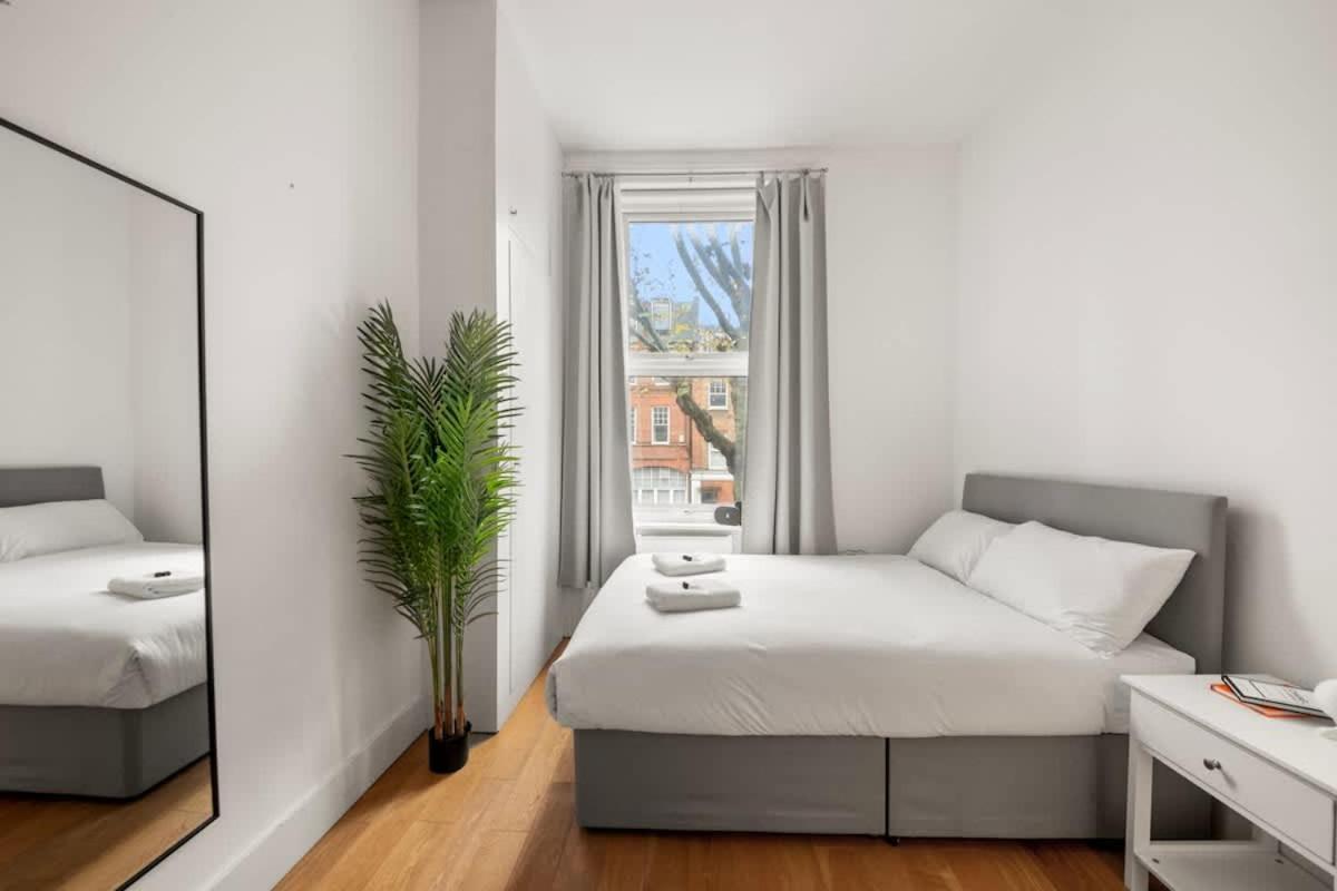 Sg, Cosy Apartment In Paddington Central Лондон Екстериор снимка